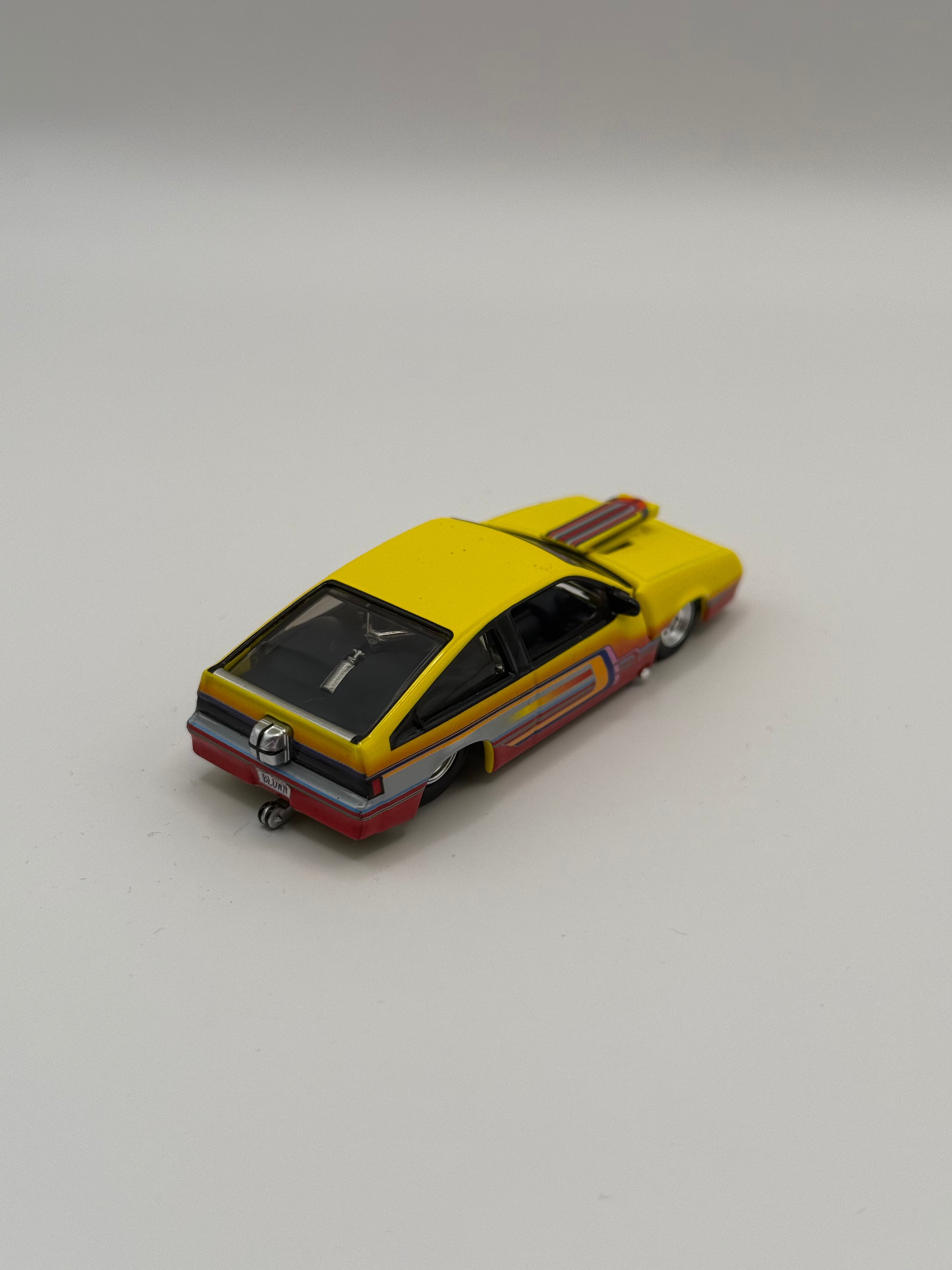 Hot Wheels RLC Exclusive 1985 Pontiac J2000