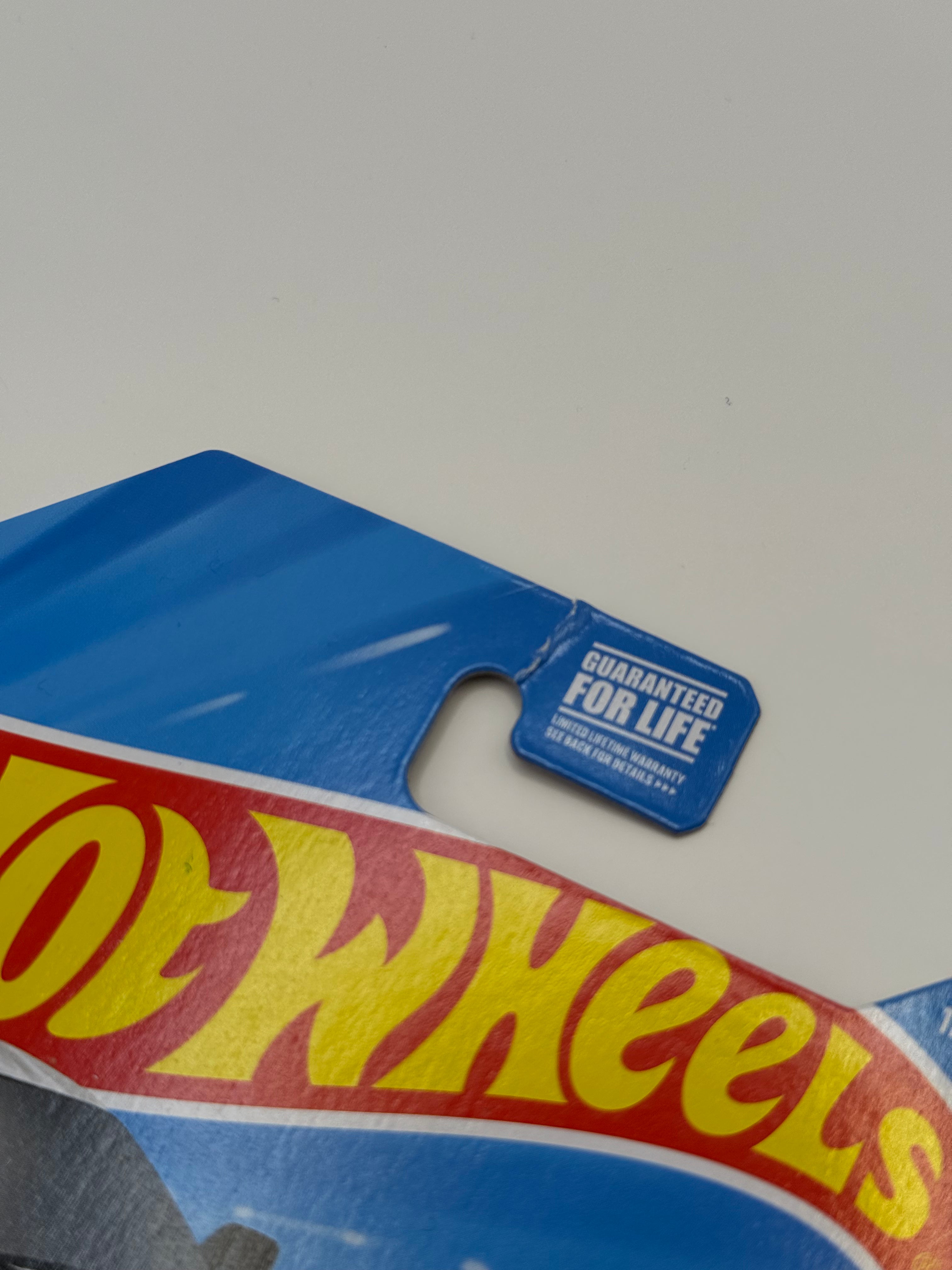 (BENT J HOOK) 2027 Hot Wheels "A" Case Corvette C7 Z06